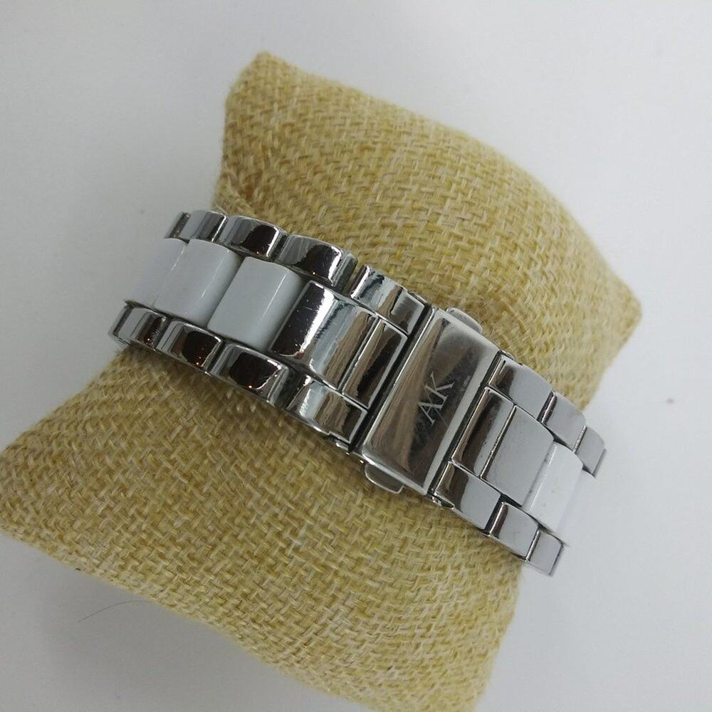 AK Anne Klein Watch Women's Wristwatch 121E White Y2K - Picture 8 of 10